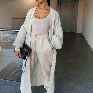 Oversized ballon sleeve cardigan !